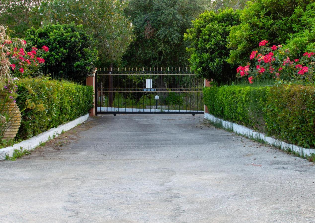 Willa Rose Garden Melíkia Zewnętrze zdjęcie