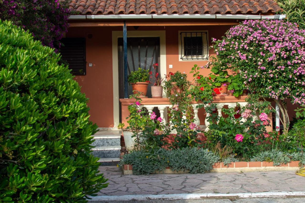 Willa Rose Garden Melíkia Zewnętrze zdjęcie